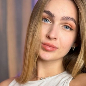 Isa_Bella